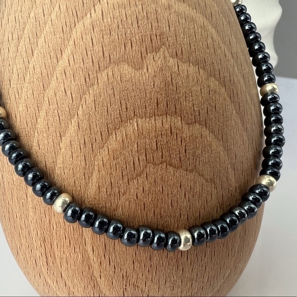 GUNMETAL Glass Beaded Anklet - Picture 2 of 11